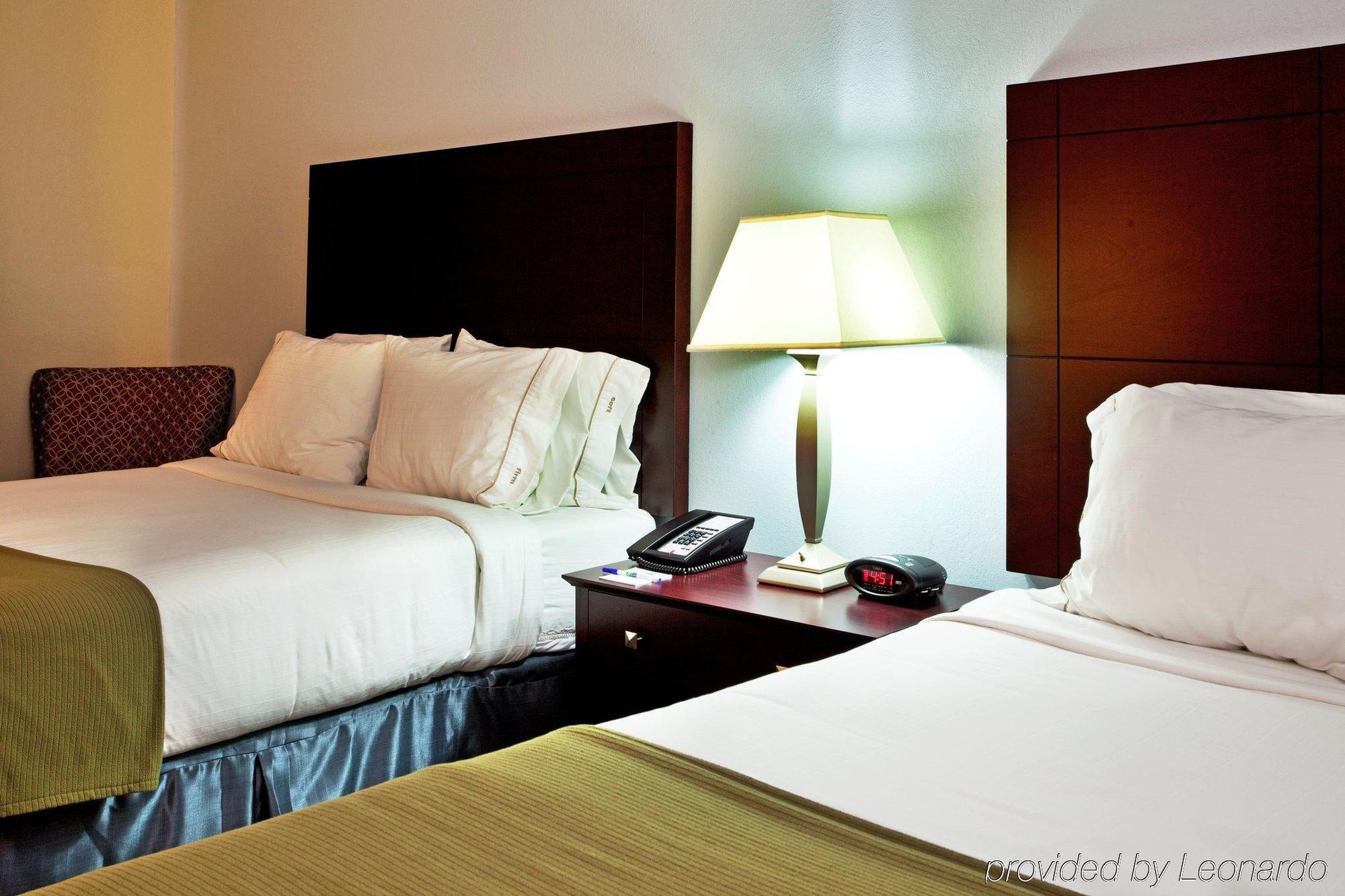 Holiday Inn Express Hotel & Suites New Iberia - Avery Island By Ihg Екстериор снимка