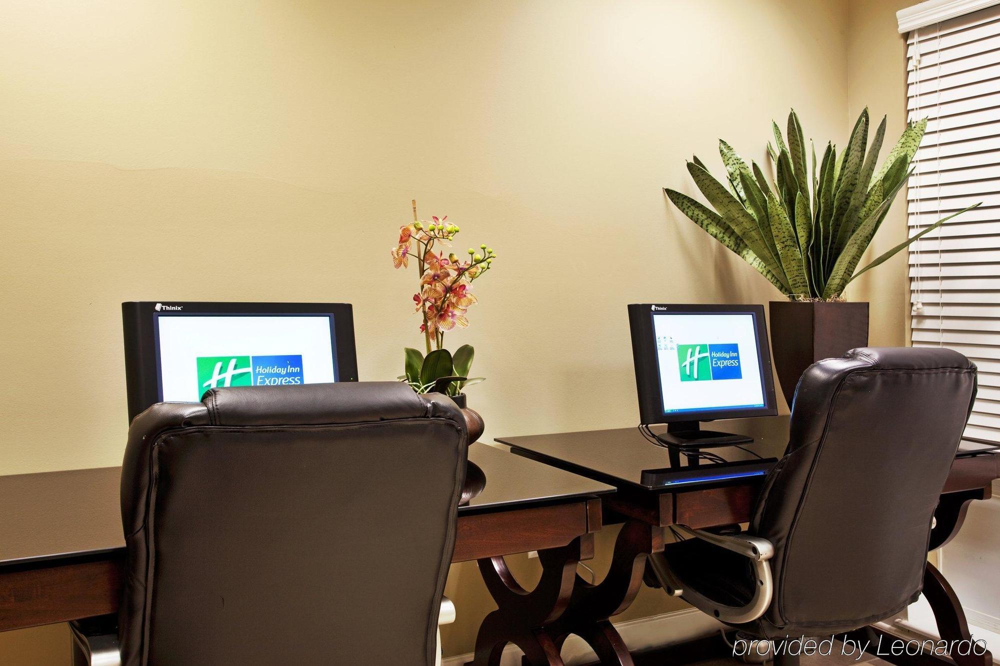 Holiday Inn Express Hotel & Suites New Iberia - Avery Island By Ihg Екстериор снимка