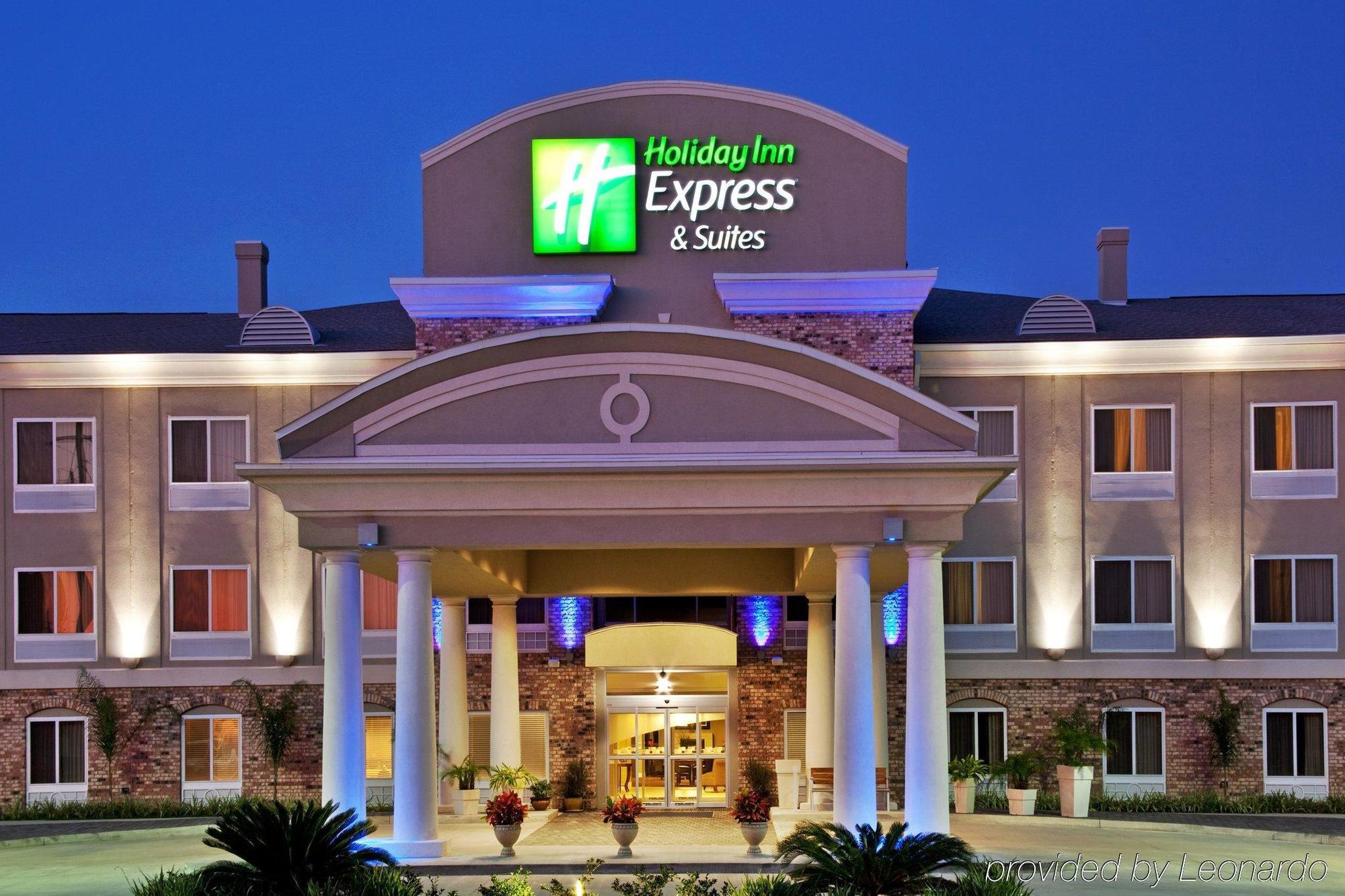 Holiday Inn Express Hotel & Suites New Iberia - Avery Island By Ihg Екстериор снимка